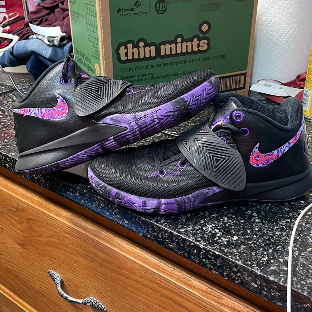 Nike Kyrie Flytrap